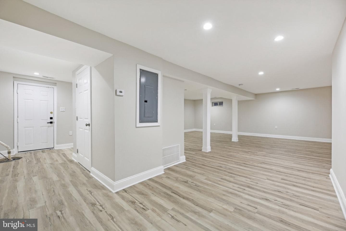 5521 Radecke Avenue photo 41