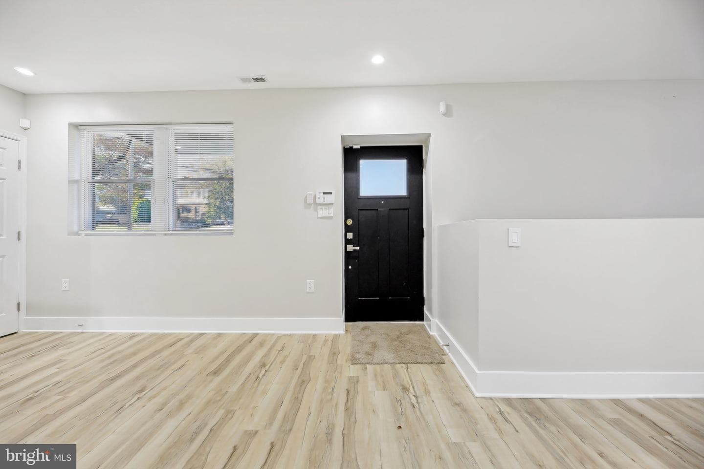 5521 Radecke Avenue photo 7
