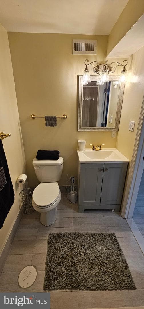 529 N Milton Avenue photo 31