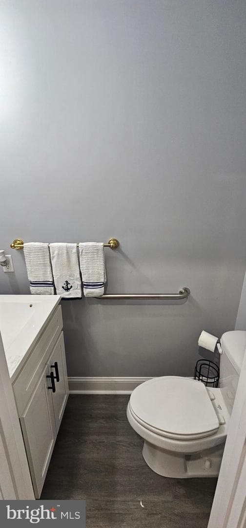 529 N Milton Avenue photo 8