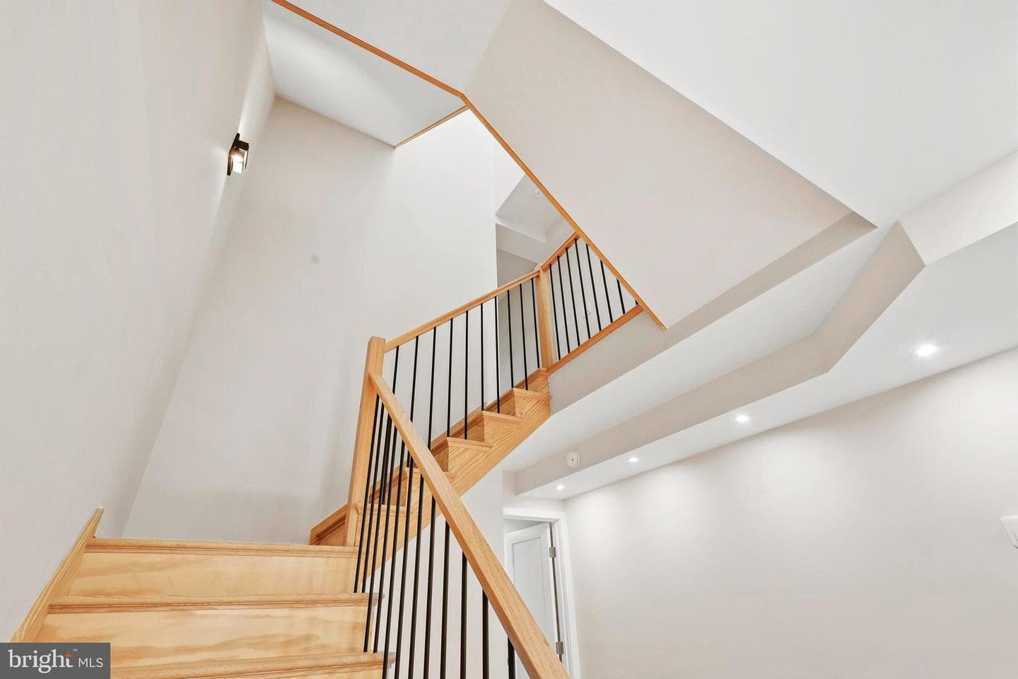 1620 Mchenry Street photo 22