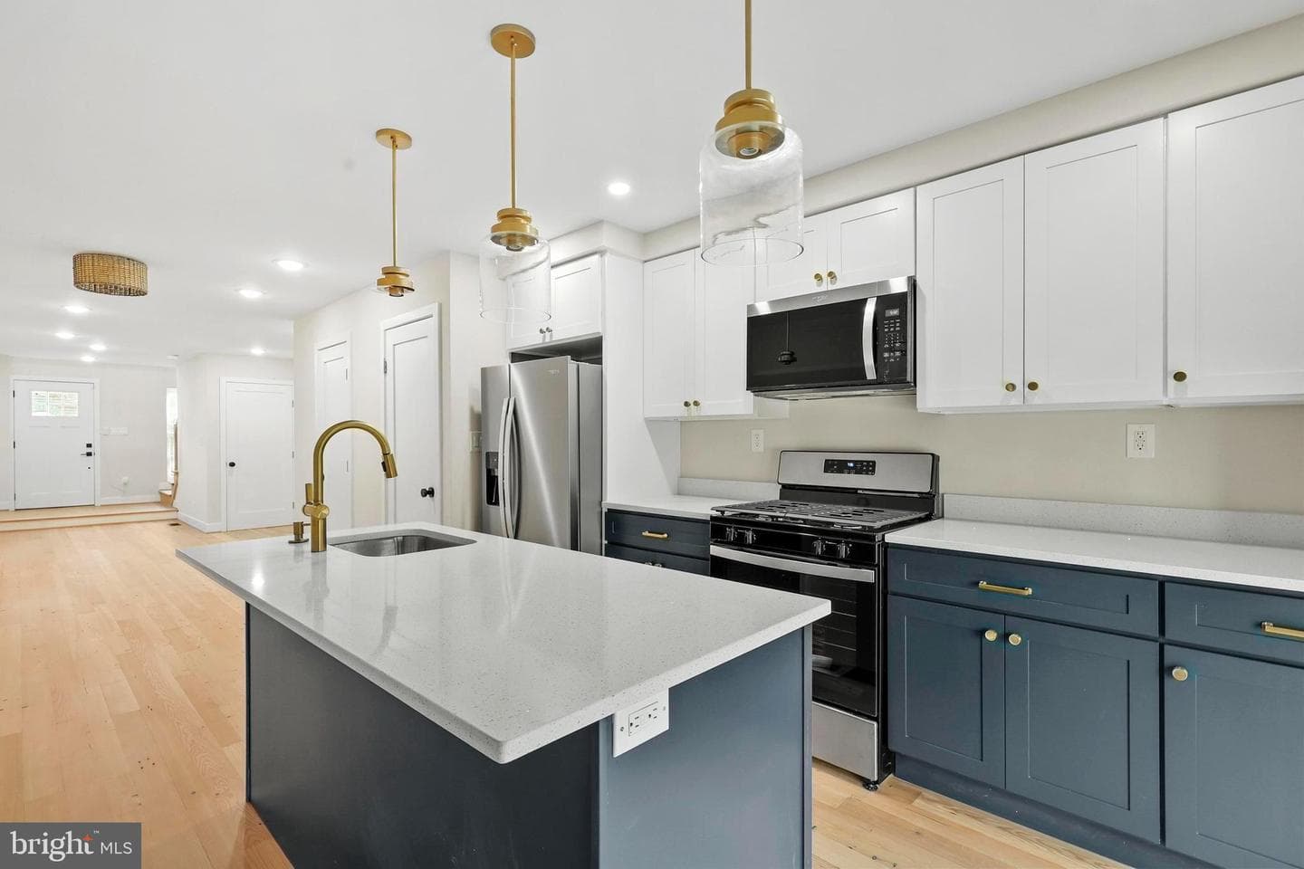 1620 Mchenry Street photo 3