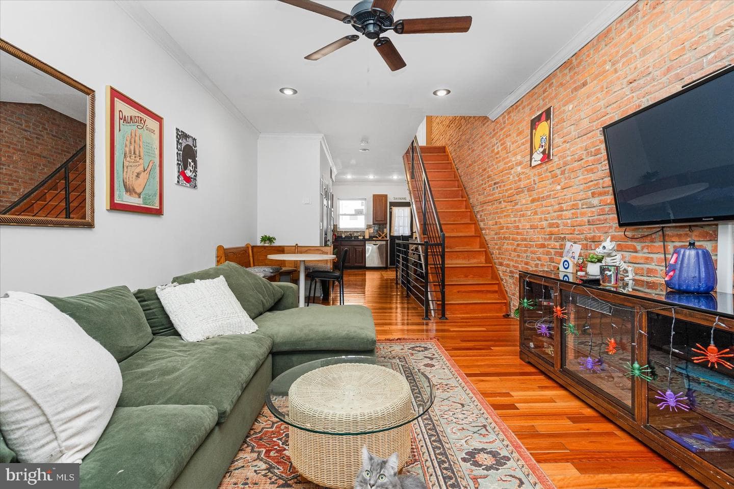 315 S Macon Street photo 2