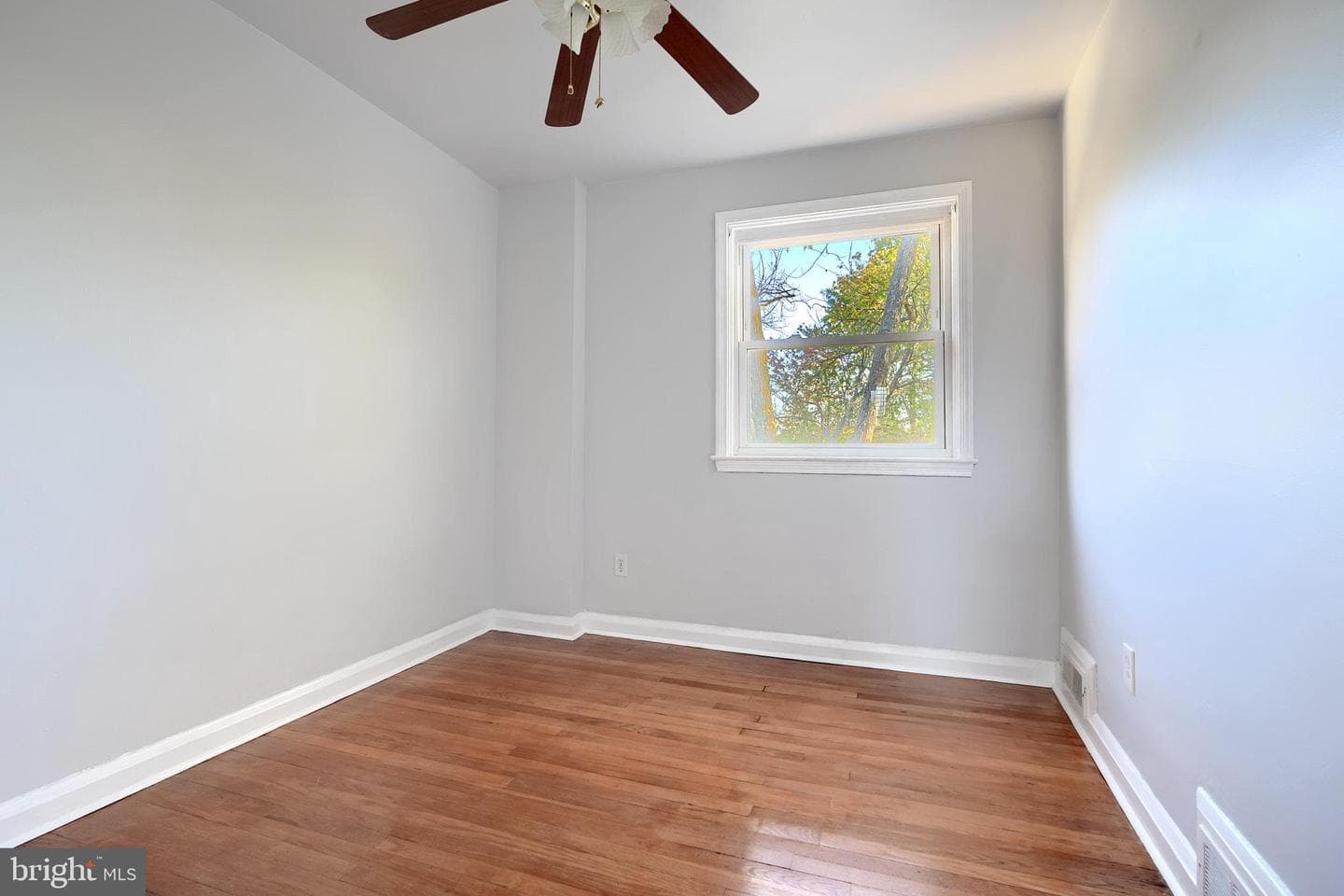 1113 Elbank Avenue photo 30