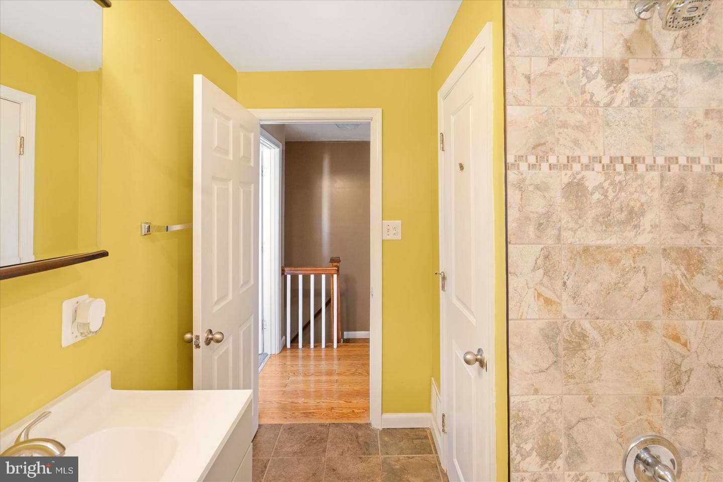 5602 White Avenue photo 11