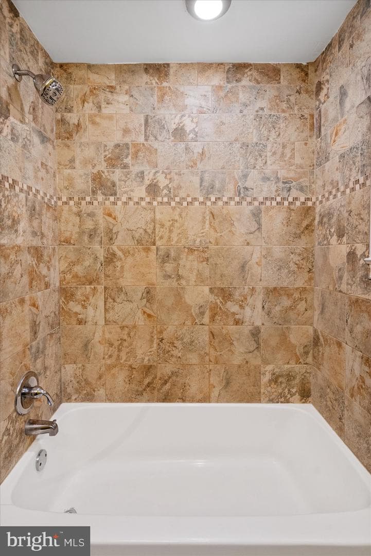 5602 White Avenue photo 14