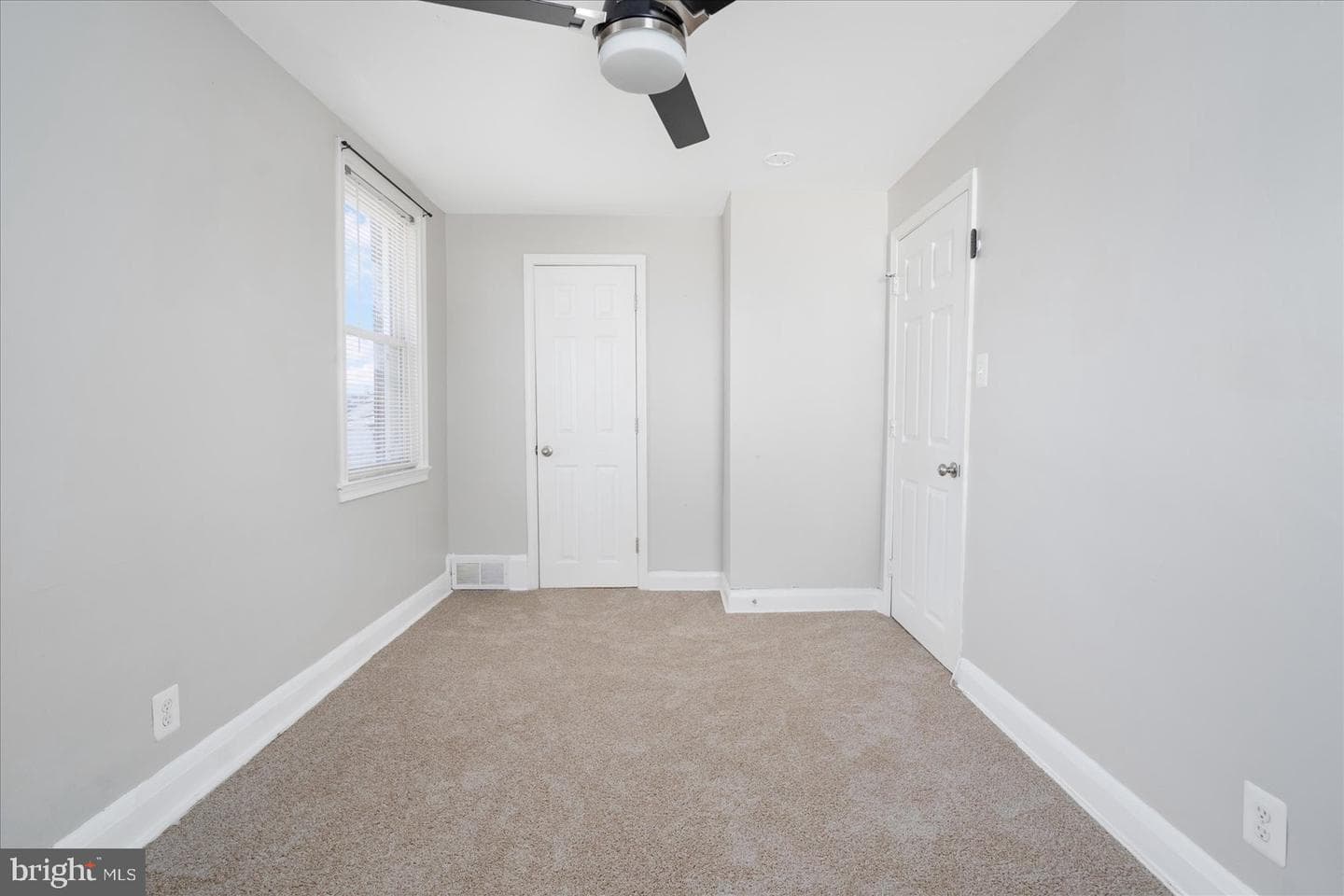 5602 White Avenue photo 20