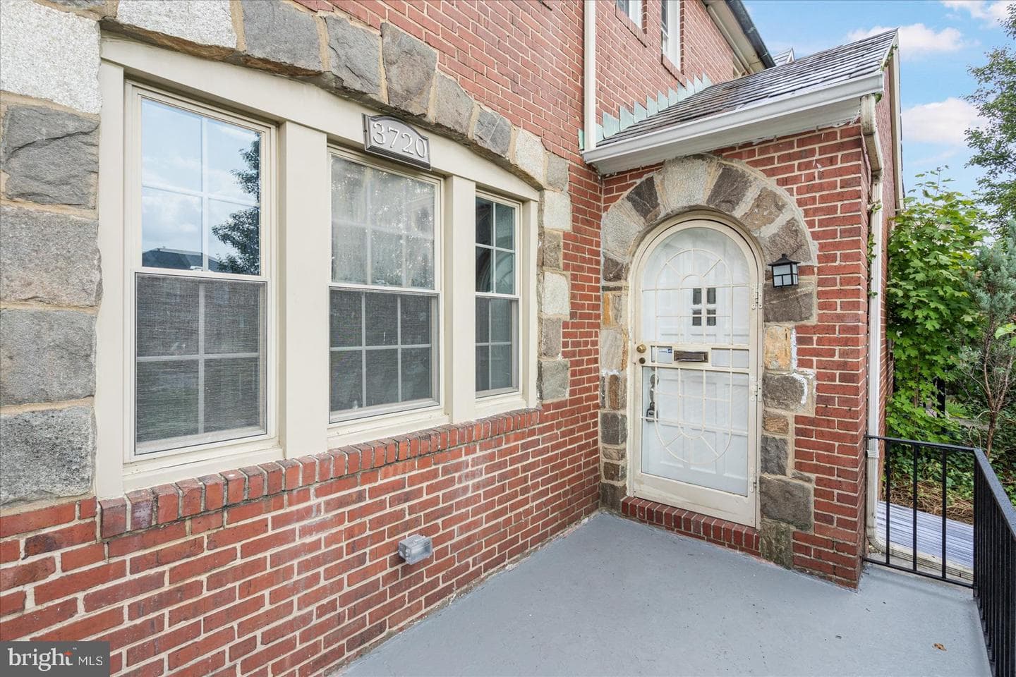 3720 Echodale Avenue photo 3