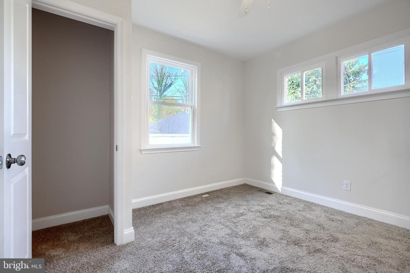 4313 Hamilton Avenue photo 19