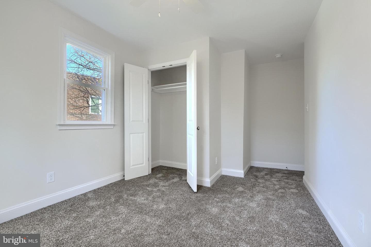 4313 Hamilton Avenue photo 29