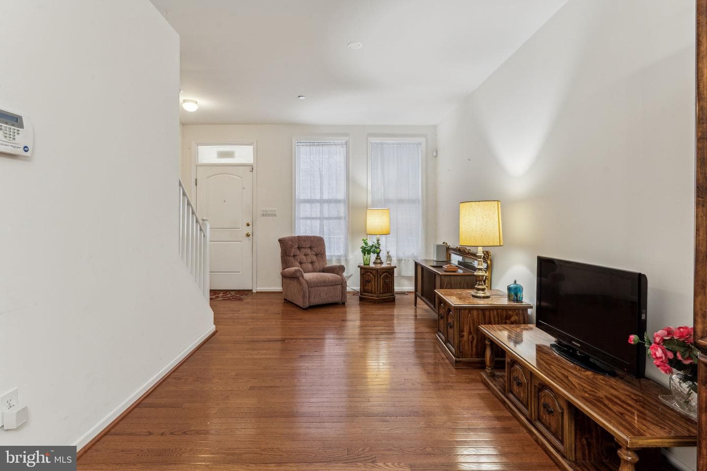 2781 W North Avenue photo 5