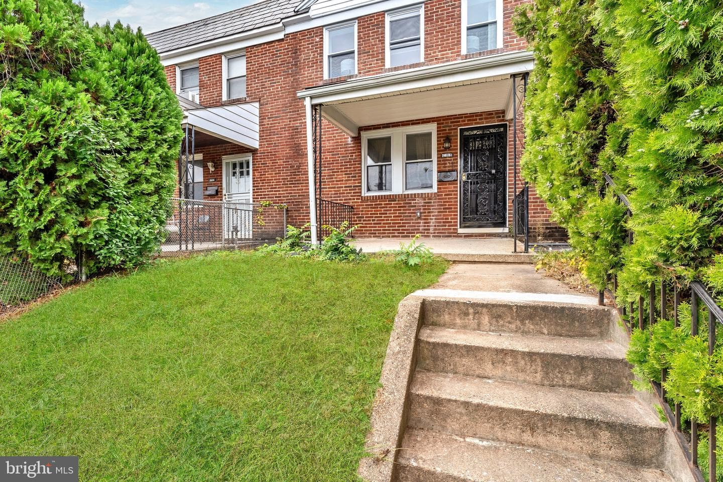 910 Mount Holly Street photo 1