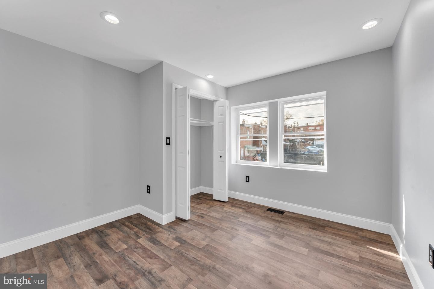 910 Mount Holly Street photo 15