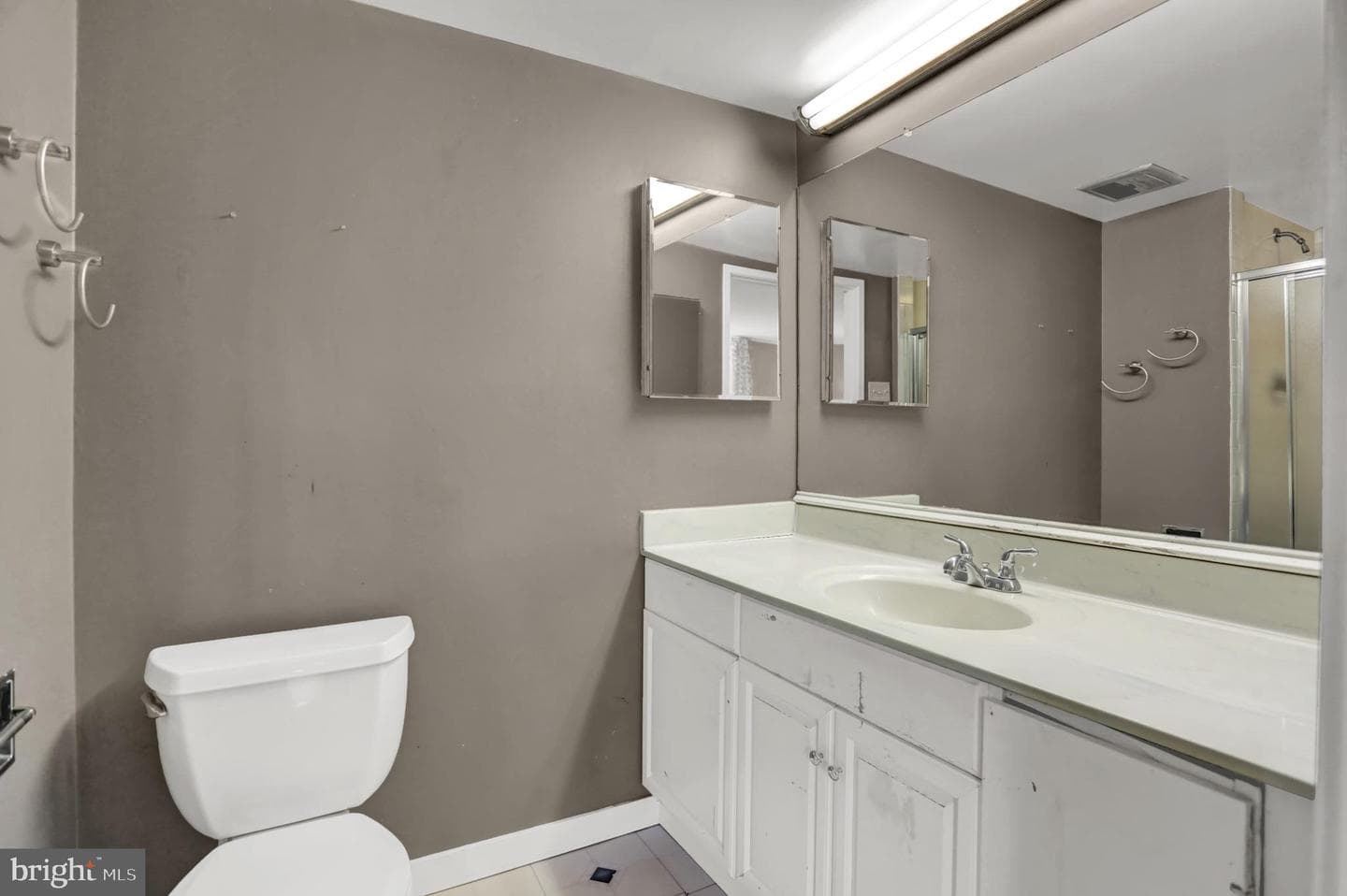 251 W Lafayette Avenue photo 22