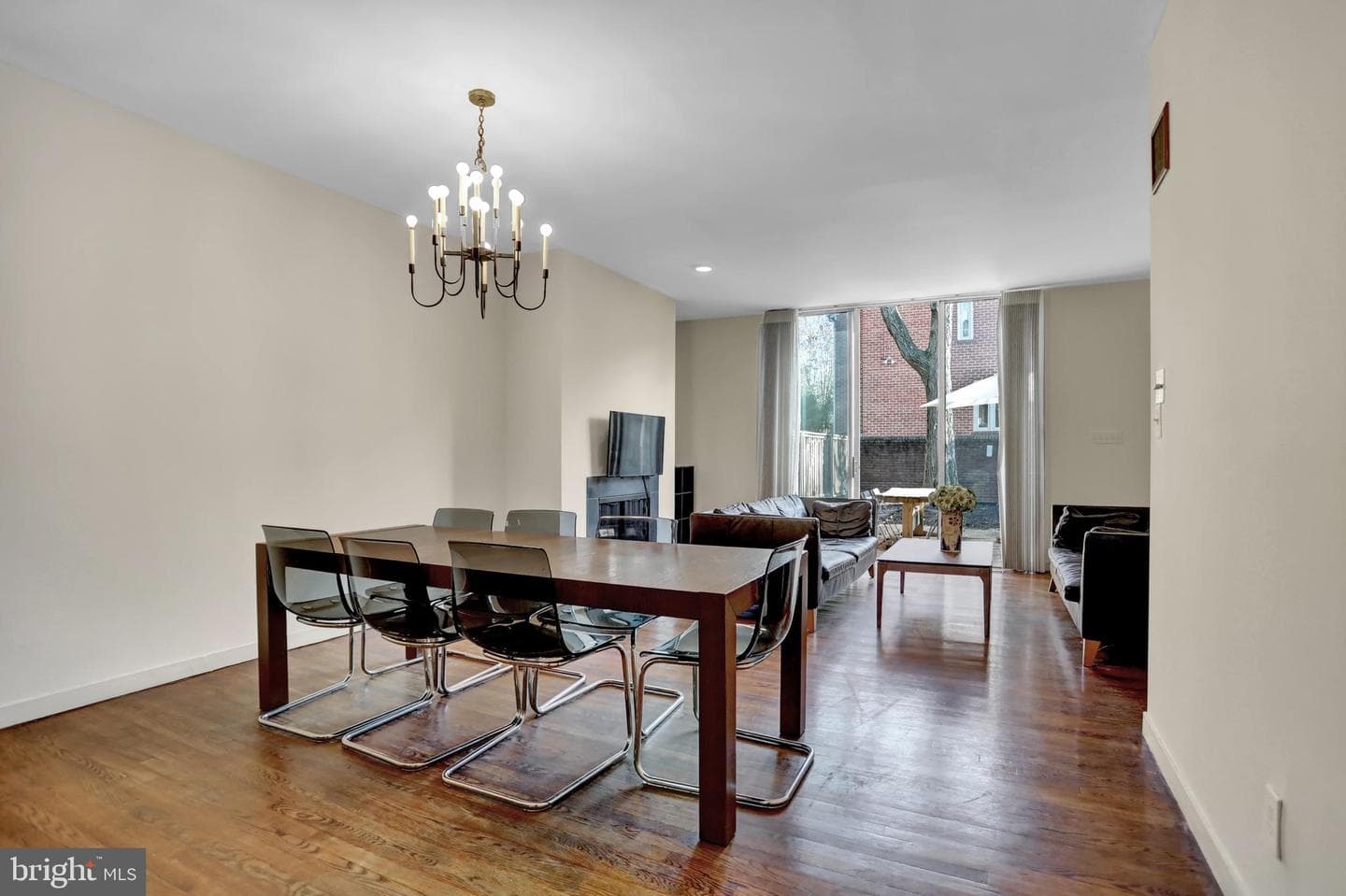 251 W Lafayette Avenue photo 9