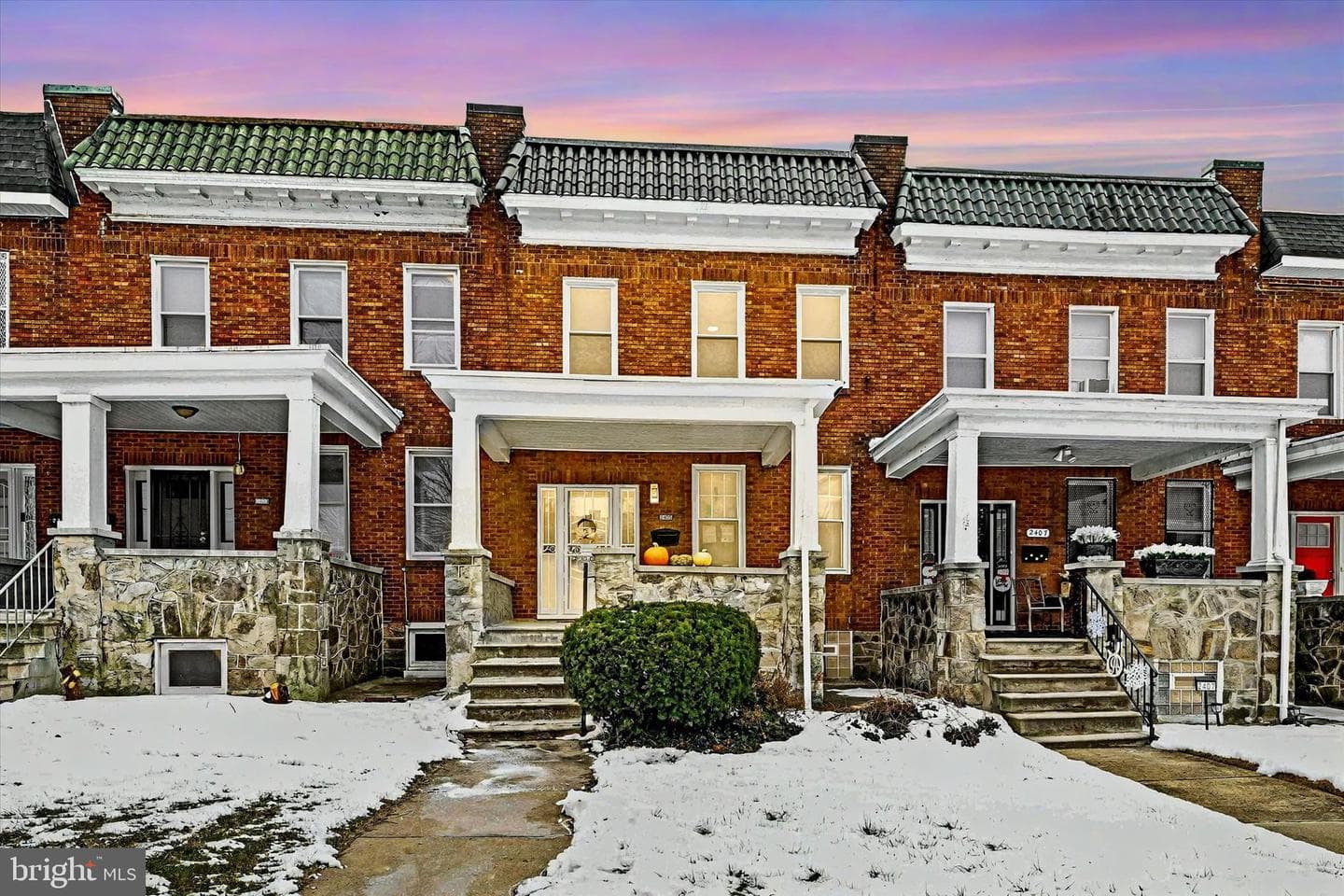 2405 W Lafayette Avenue photo 1