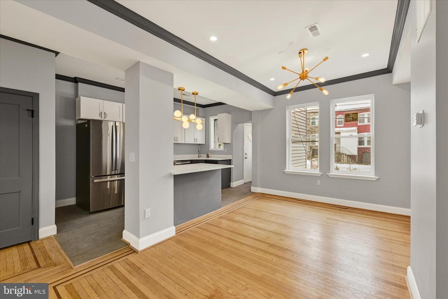 2405 W Lafayette Avenue photo 10