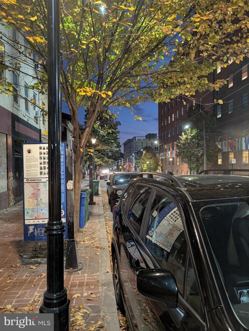 845 N Howard Street photo 3