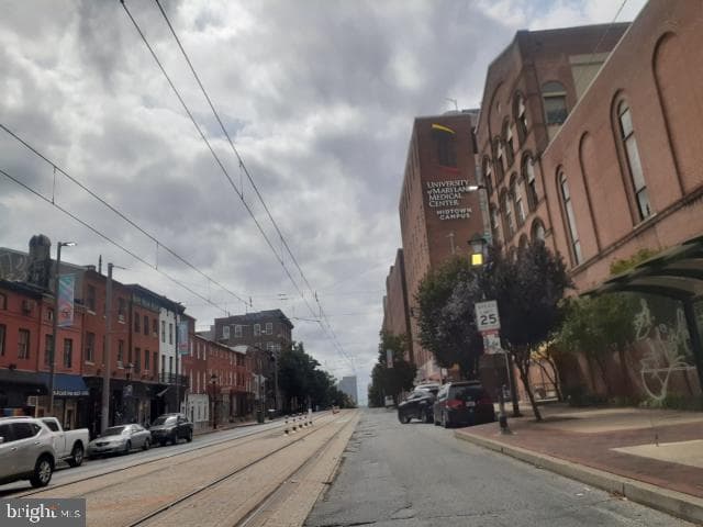845 N Howard Street photo 31
