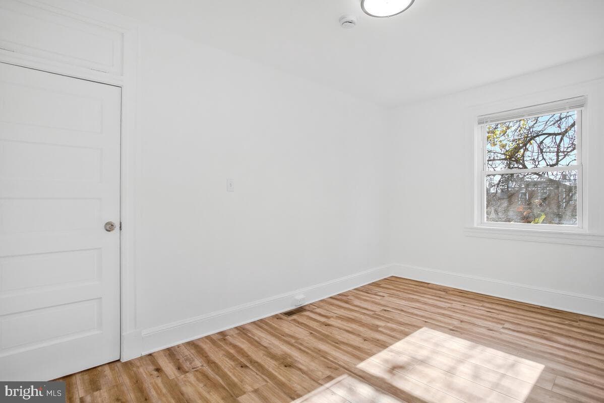 3917 Ridgewood Avenue photo 19