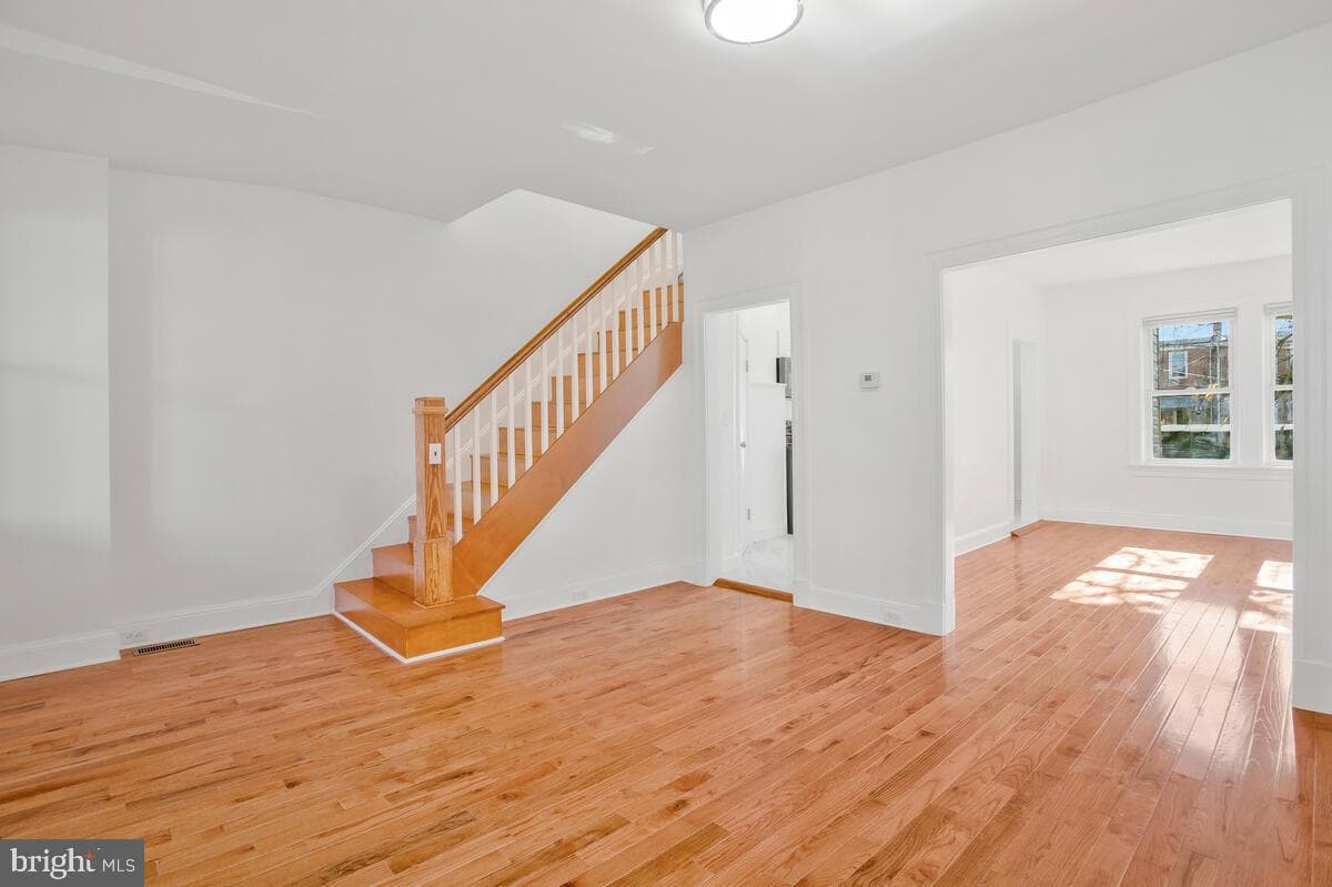 3917 Ridgewood Avenue photo 6