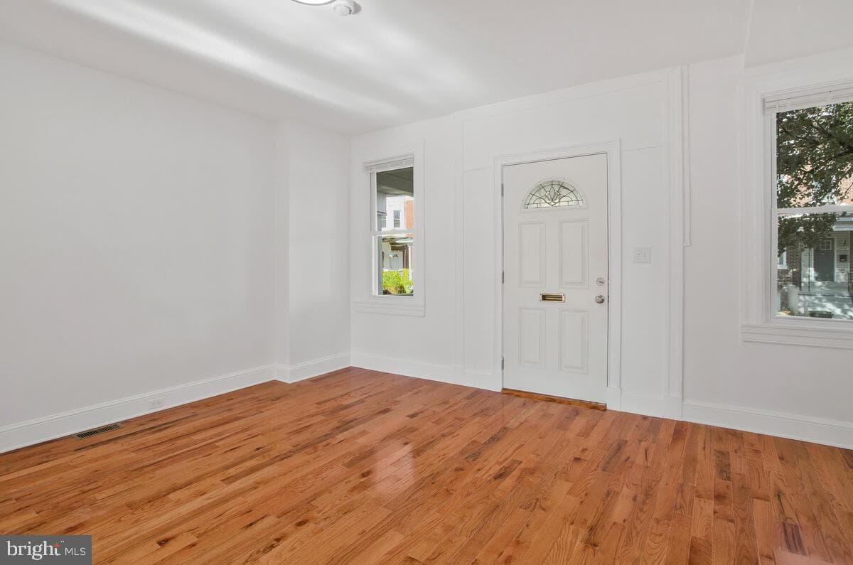 3917 Ridgewood Avenue photo 8