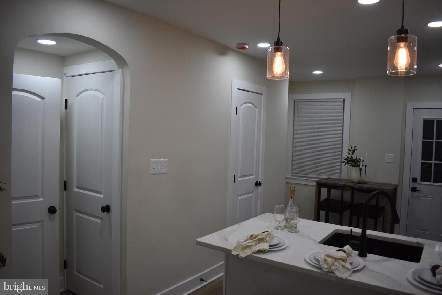 959 Ellicott Drive photo 10