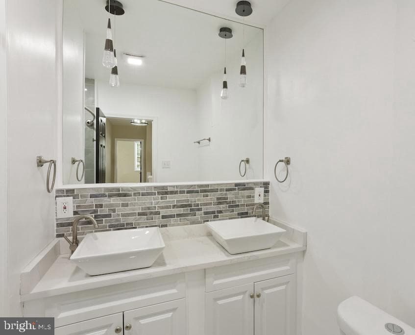 539 Benninghaus Road photo 20
