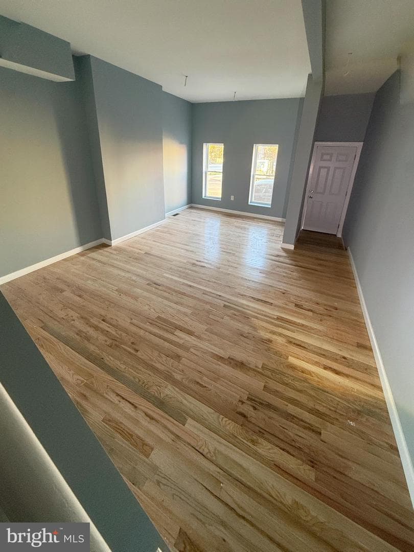 1103 N Carrollton Avenue photo 2