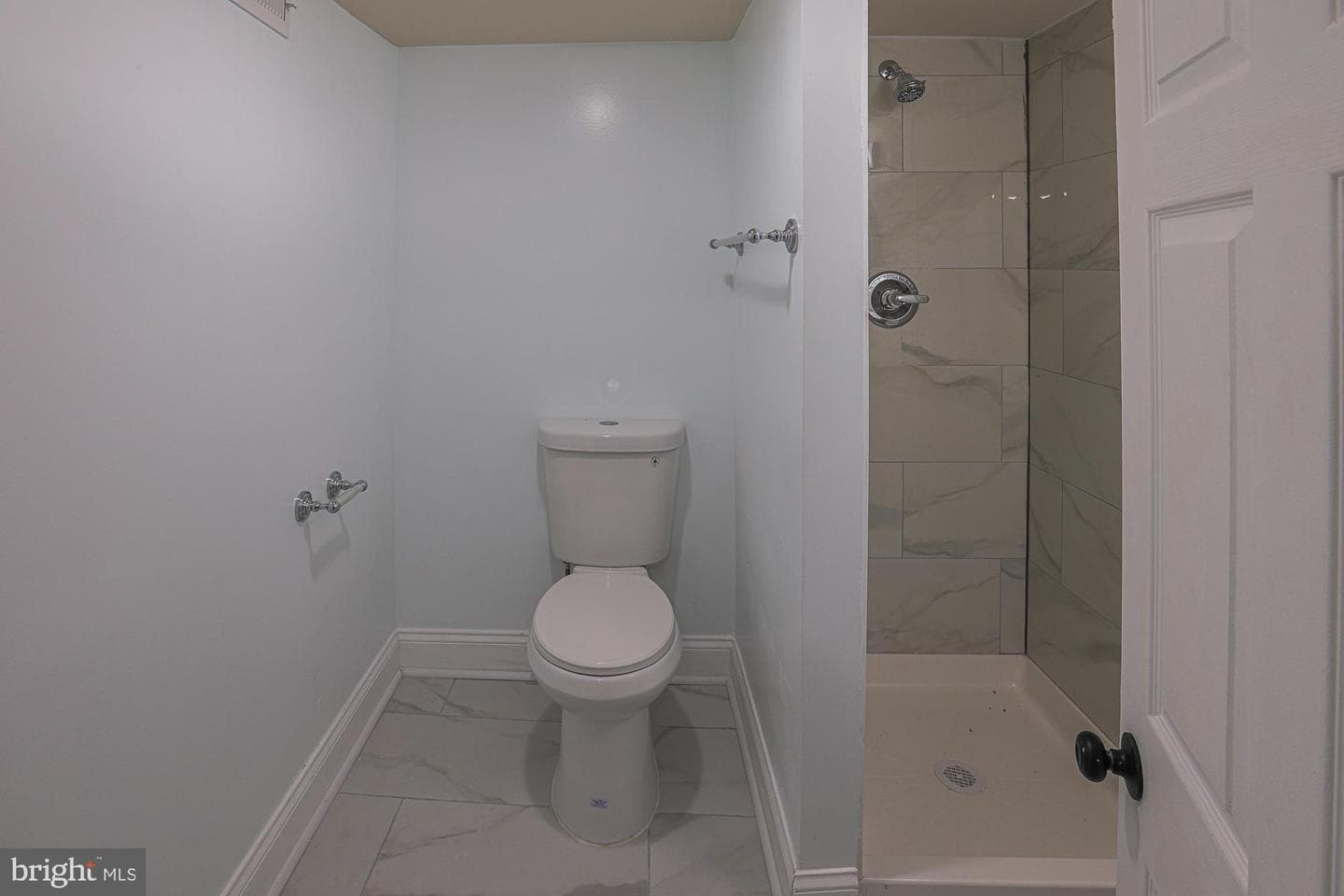 3411 Liberty Heights Avenue photo 19