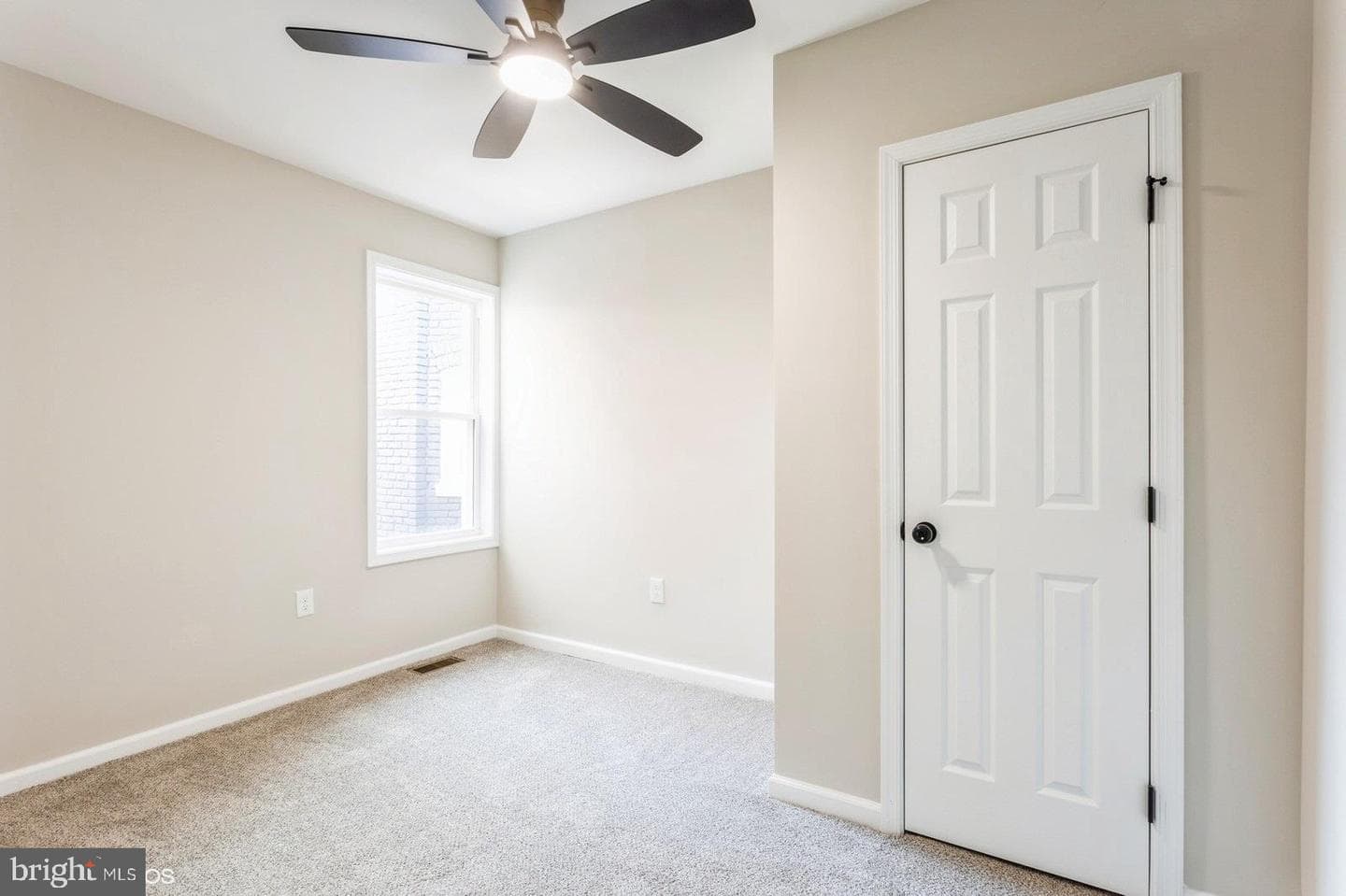 1805 N Smallwood Street photo 10