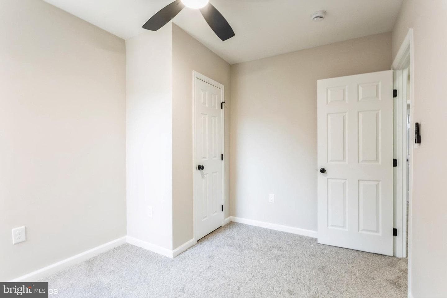 1805 N Smallwood Street photo 11