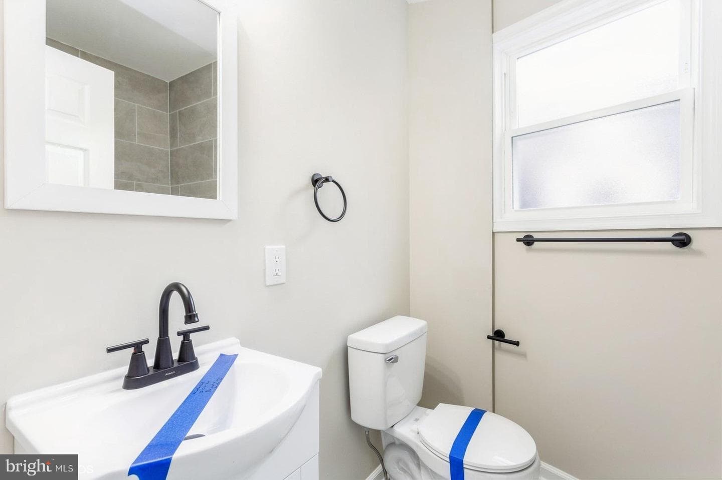 1805 N Smallwood Street photo 12