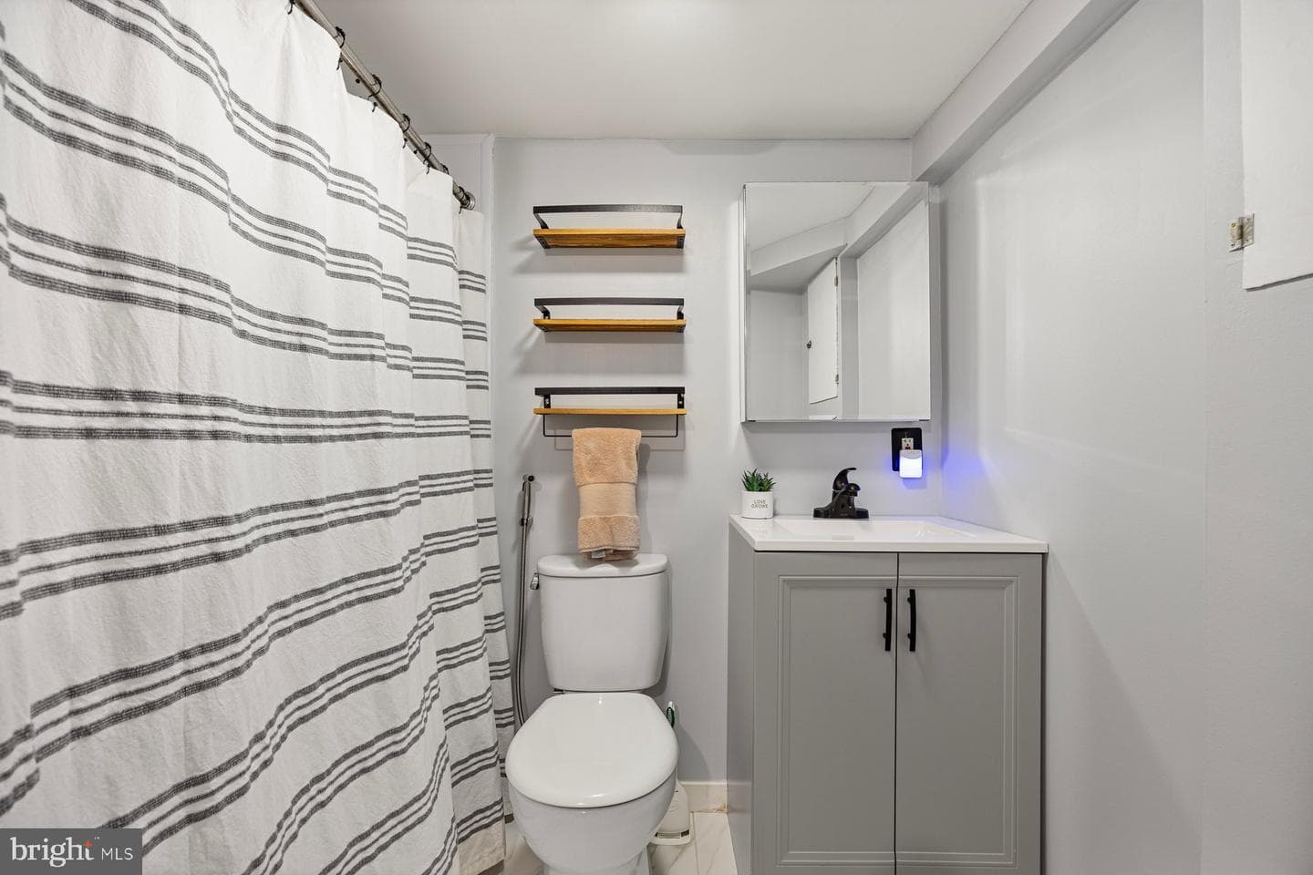 3807 Colborne Road photo 20