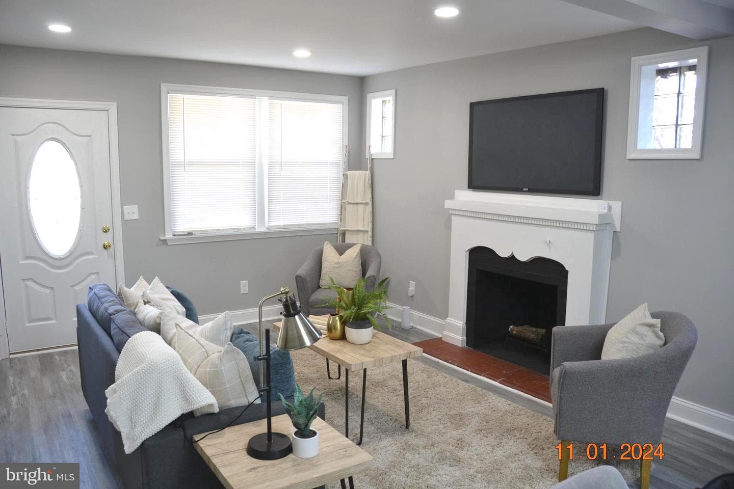 4701 Renwick Avenue photo 4