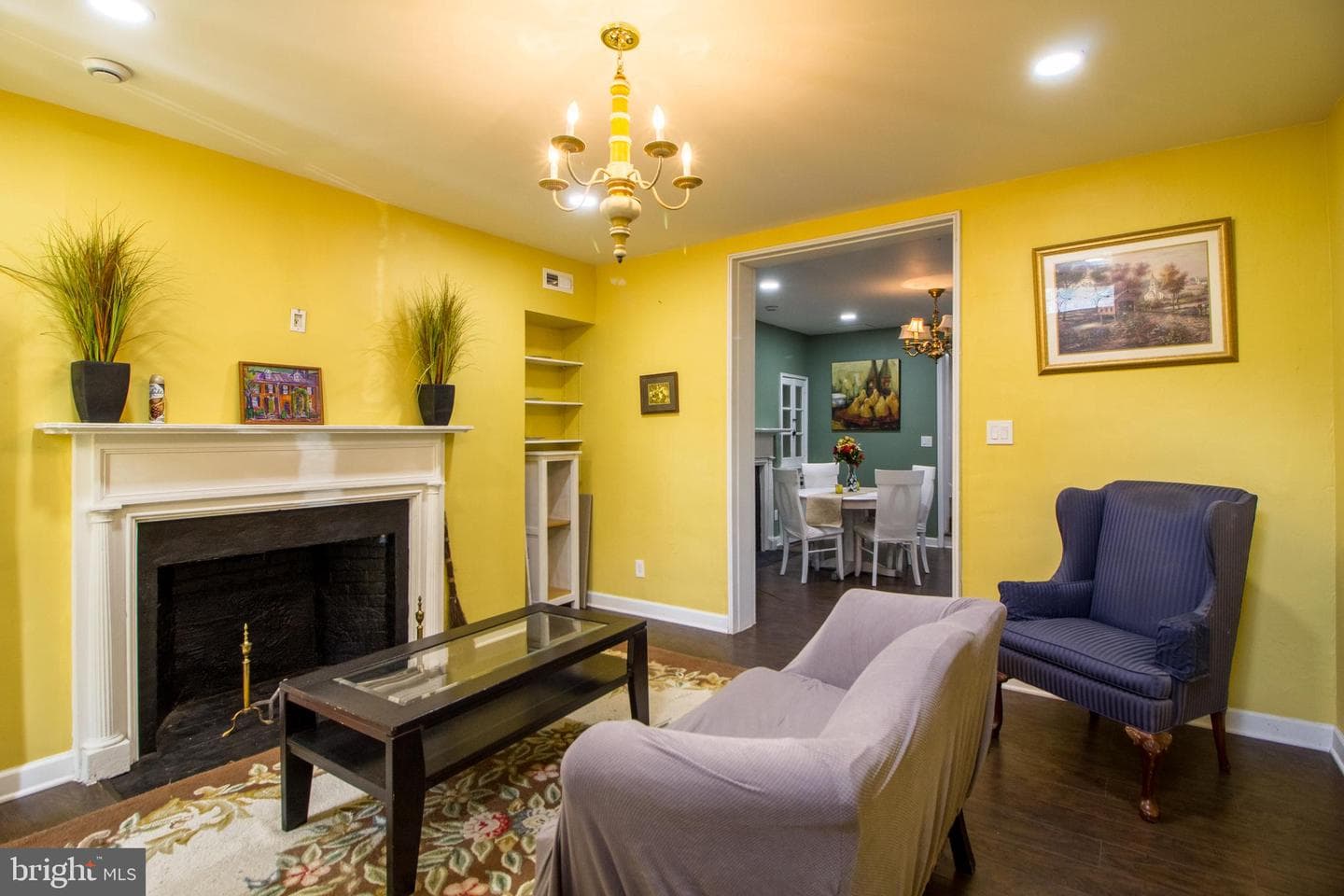 102 E Montgomery Street photo 2