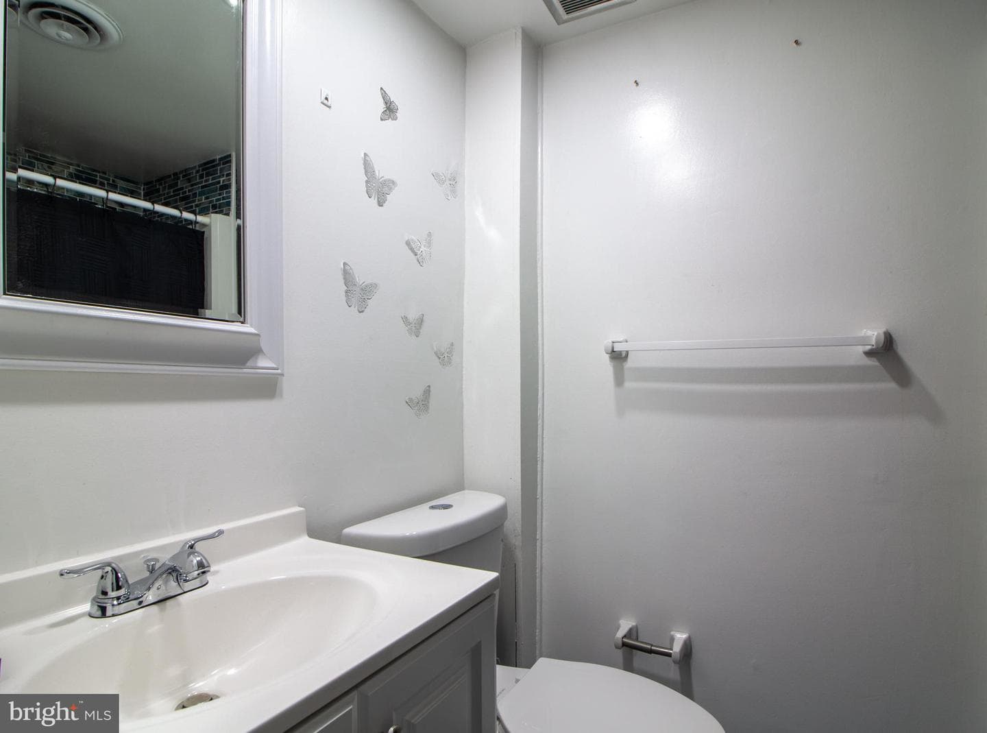 102 E Montgomery Street photo 28
