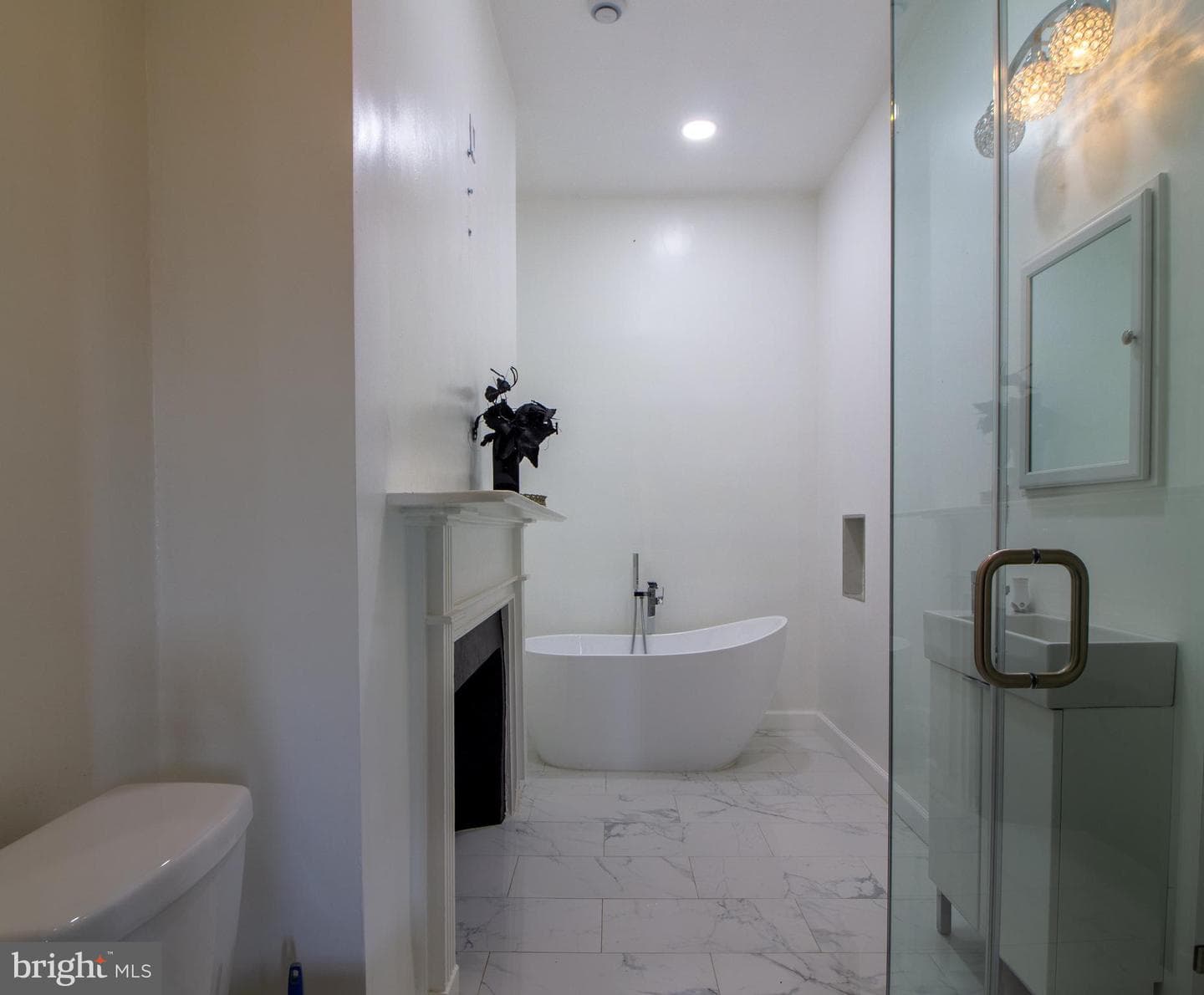 102 E Montgomery Street photo 41