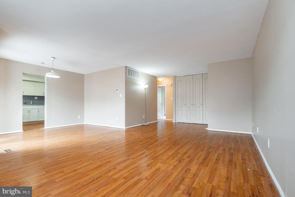 380 Homeland Southway #3b photo 7
