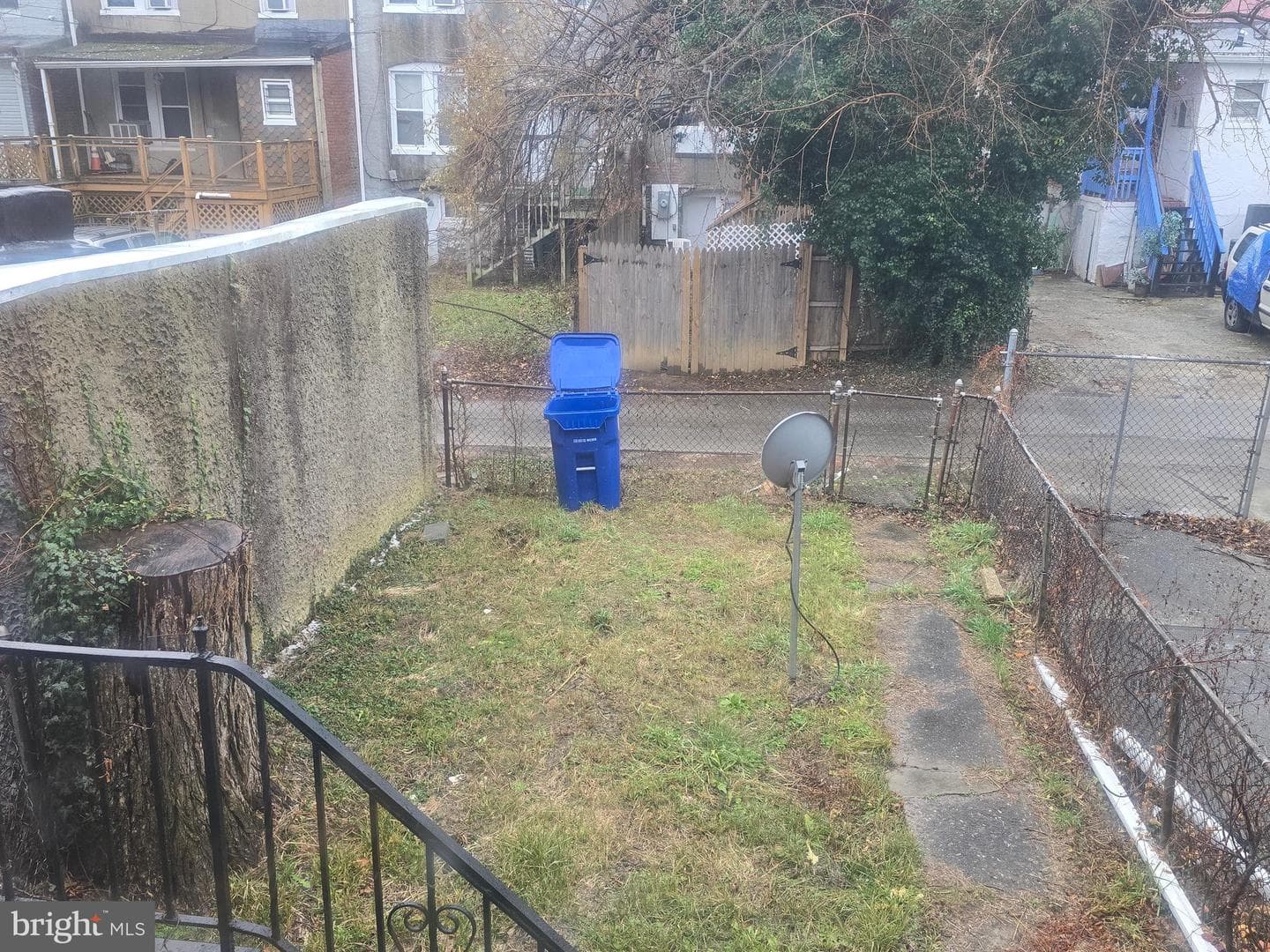 5044 Chalgrove Avenue photo 27