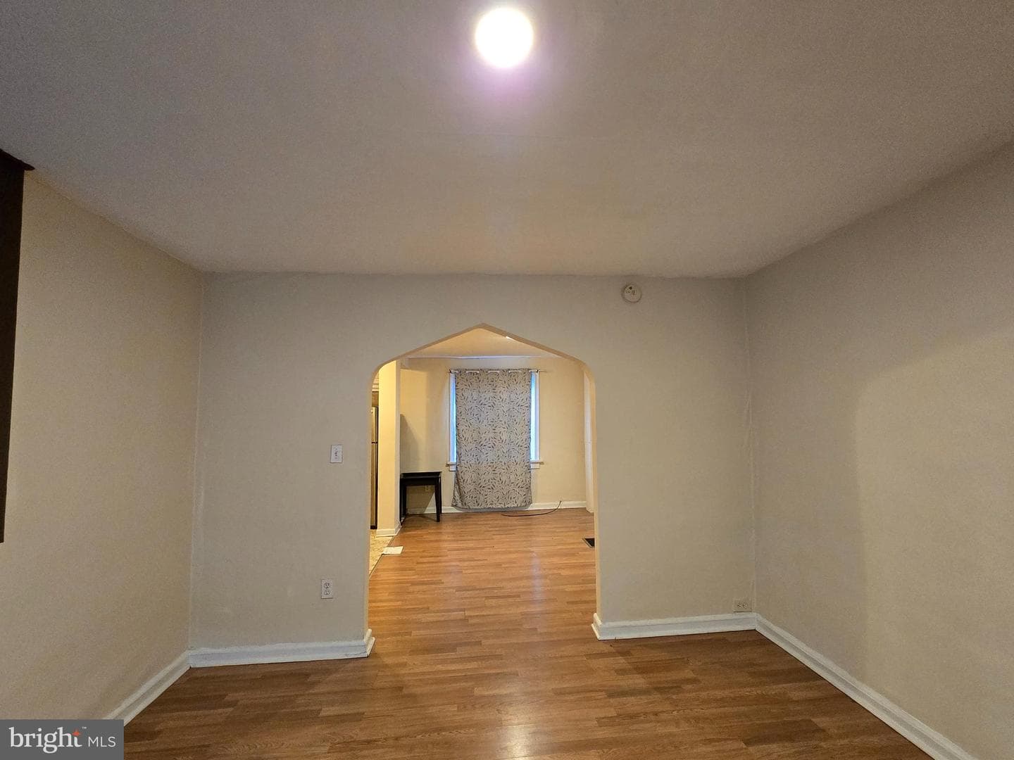 5044 Chalgrove Avenue photo 6