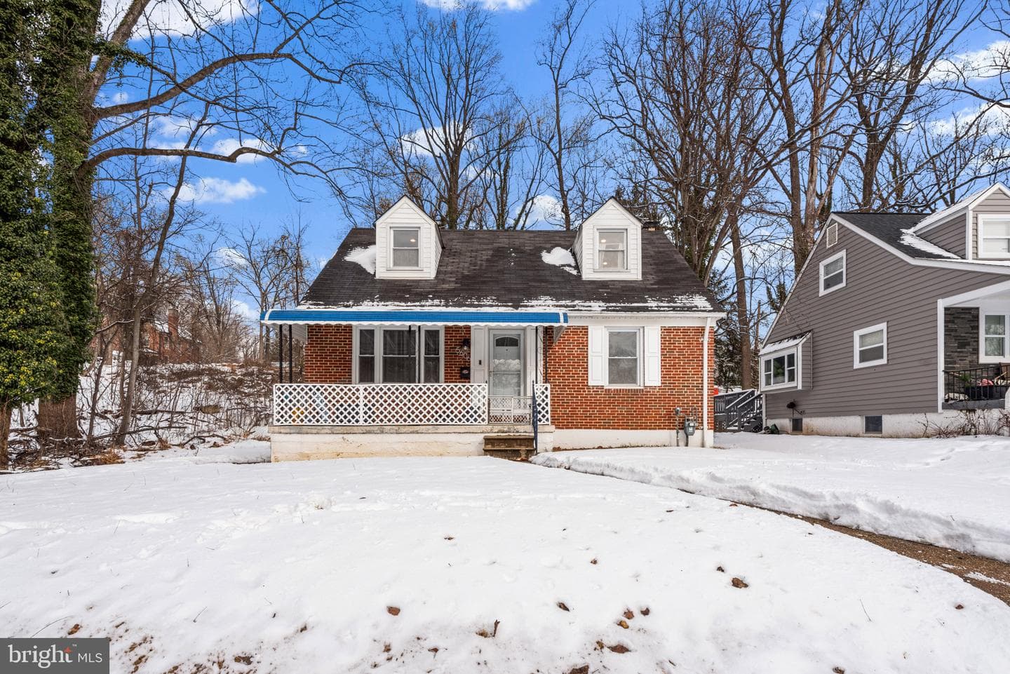 5606 Wayne Avenue photo 1