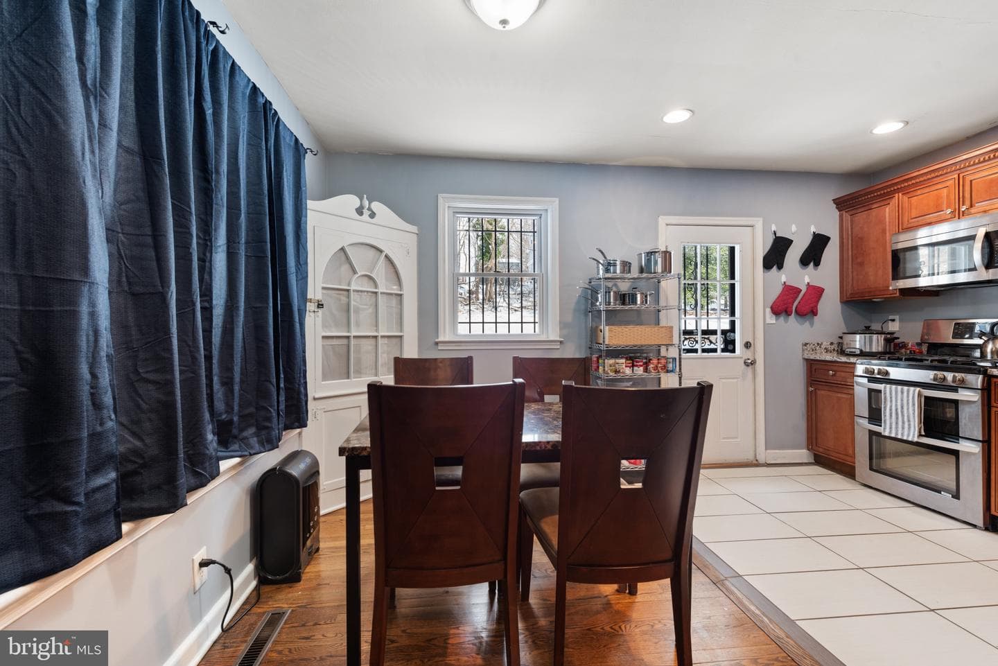 5606 Wayne Avenue photo 10