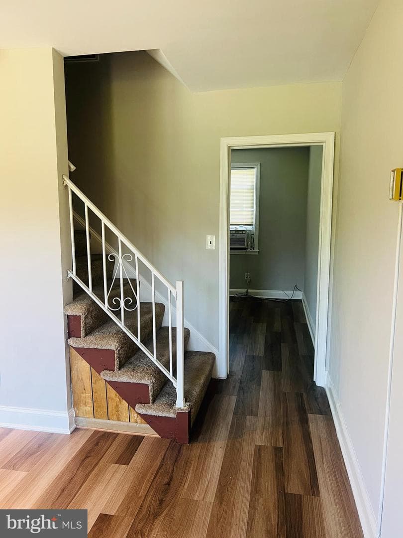 4118 Ardley Avenue photo 3