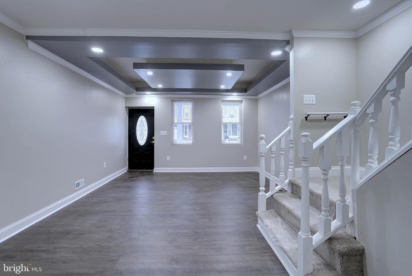 613 Mccabe Avenue photo 8