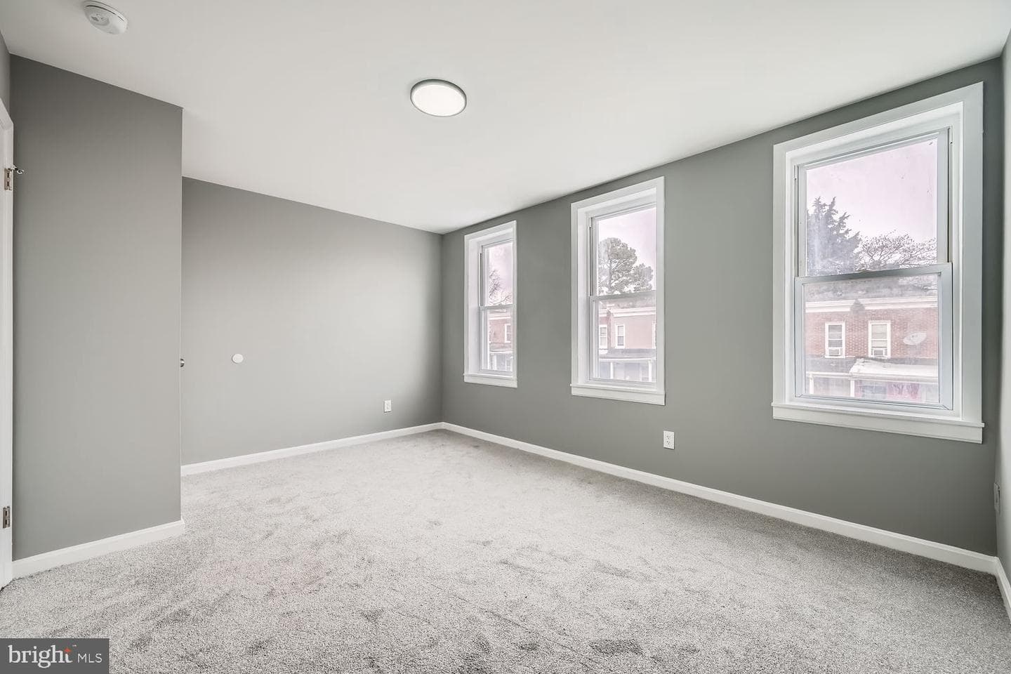 2639 Lauretta Avenue photo 18