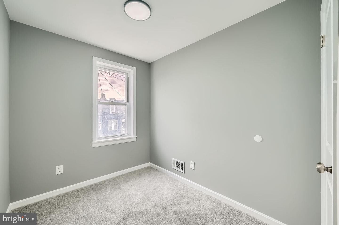 2639 Lauretta Avenue photo 21