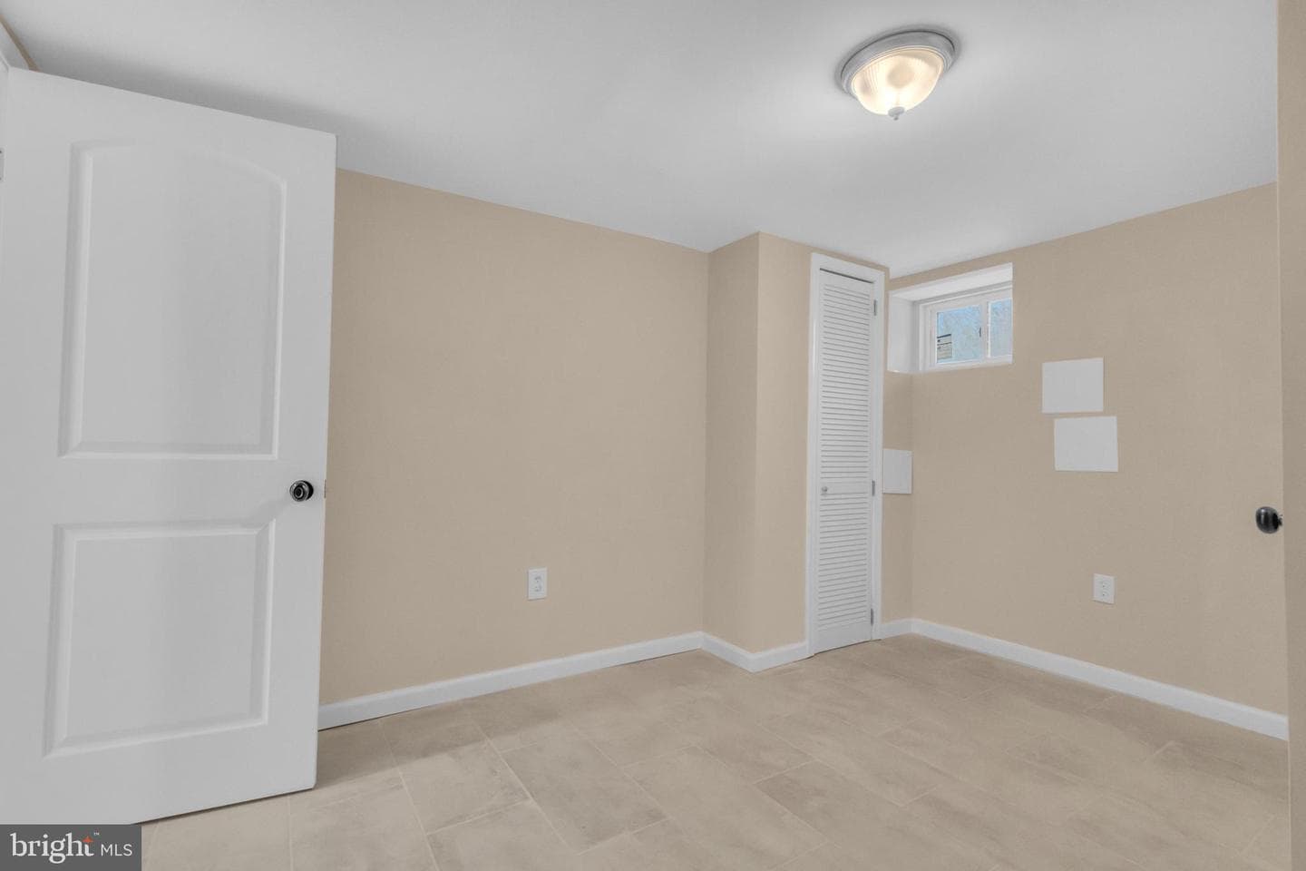 2629 Loyola Southway photo 22