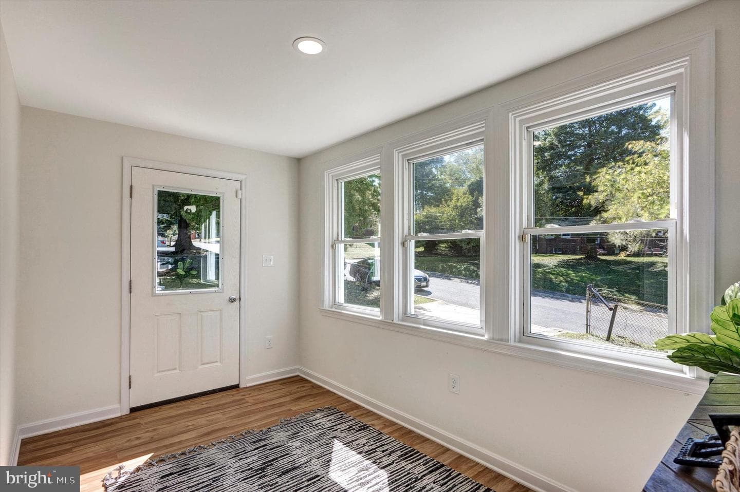 4800 Pleasant View Avenue photo 5