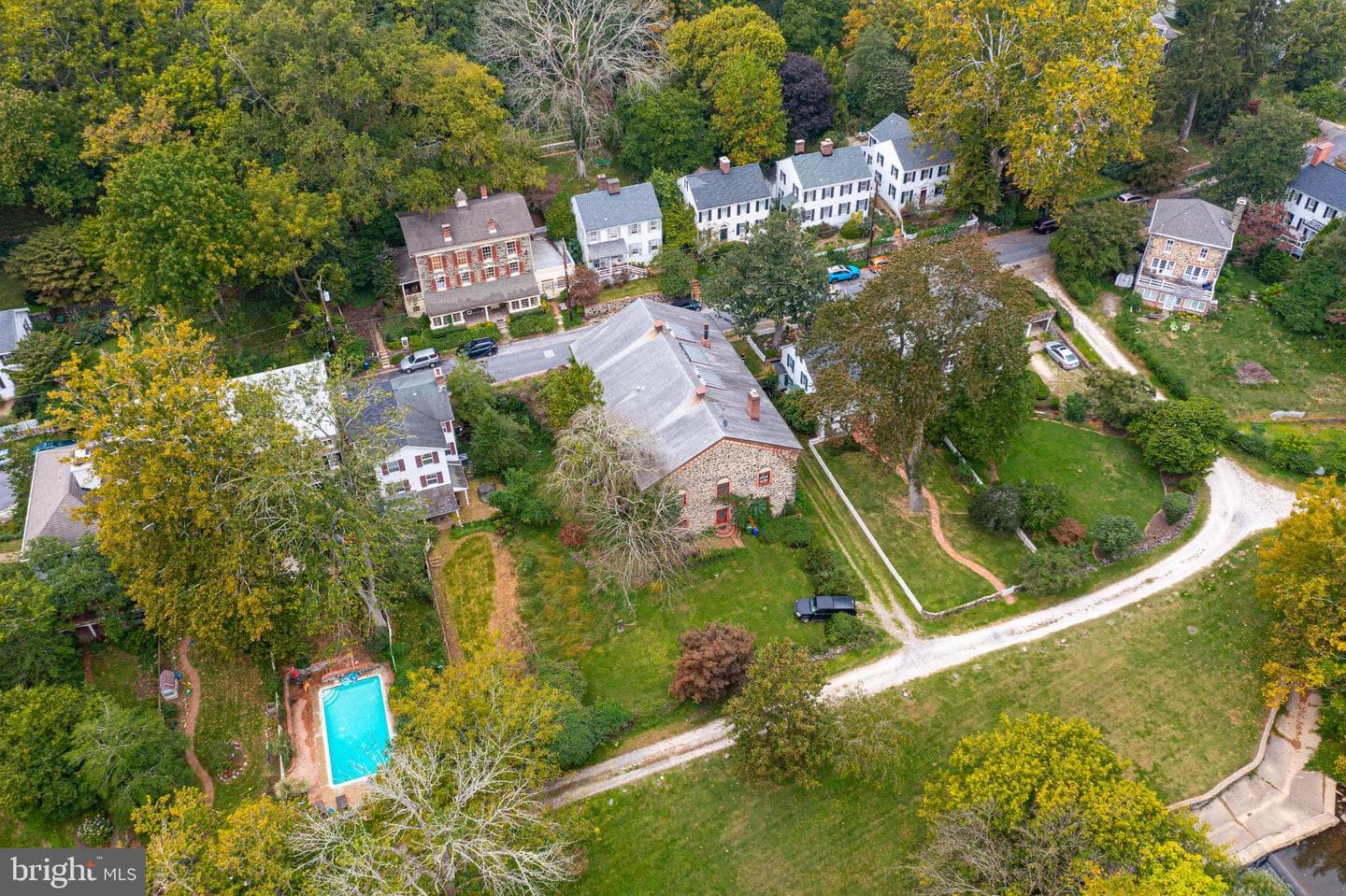2423 Pickwick Road photo 16